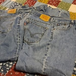 Women's Levi's 550 jeans